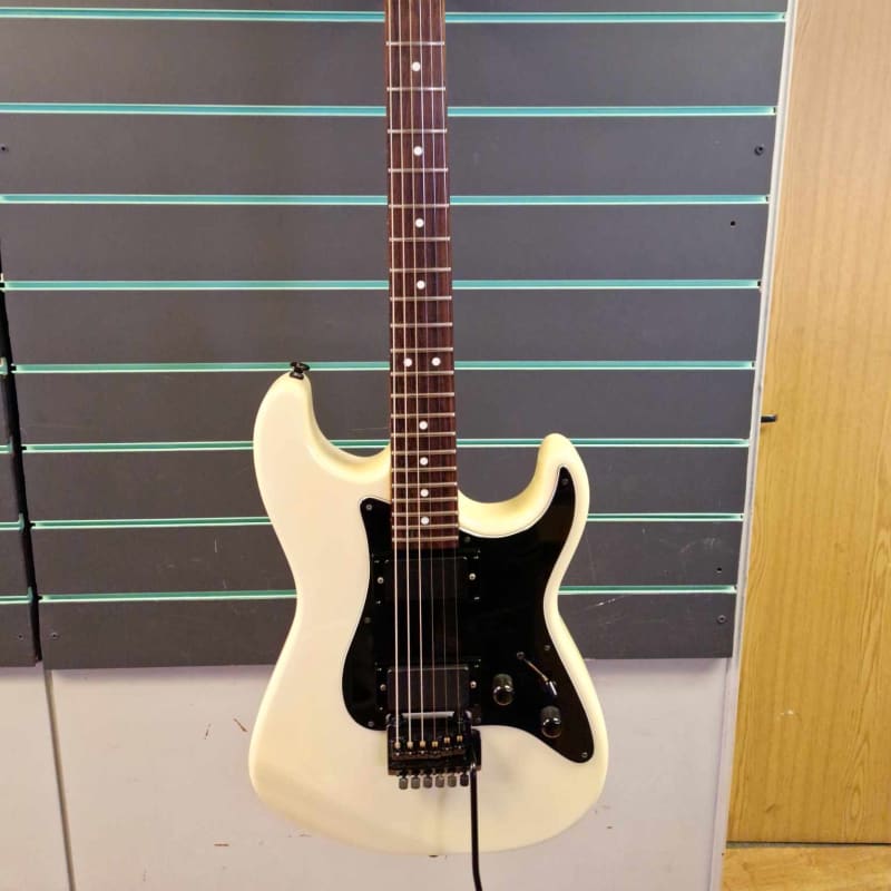 1989 Charvel Model 3A Pearl White - Japan