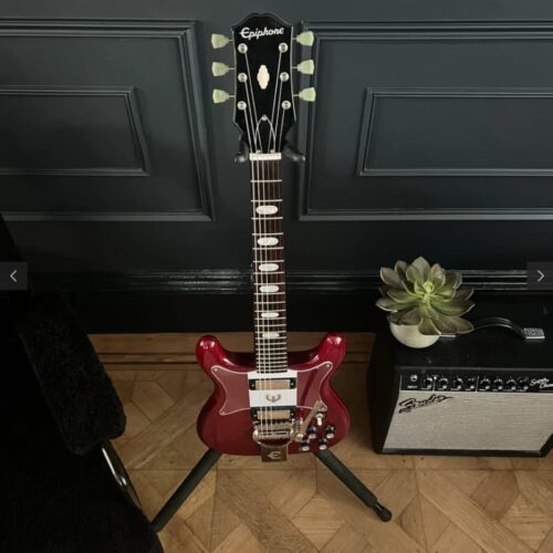 2012 - 2013 Epiphone '62 Crestwood Custom Reissue Cherry - £850 used Guitar