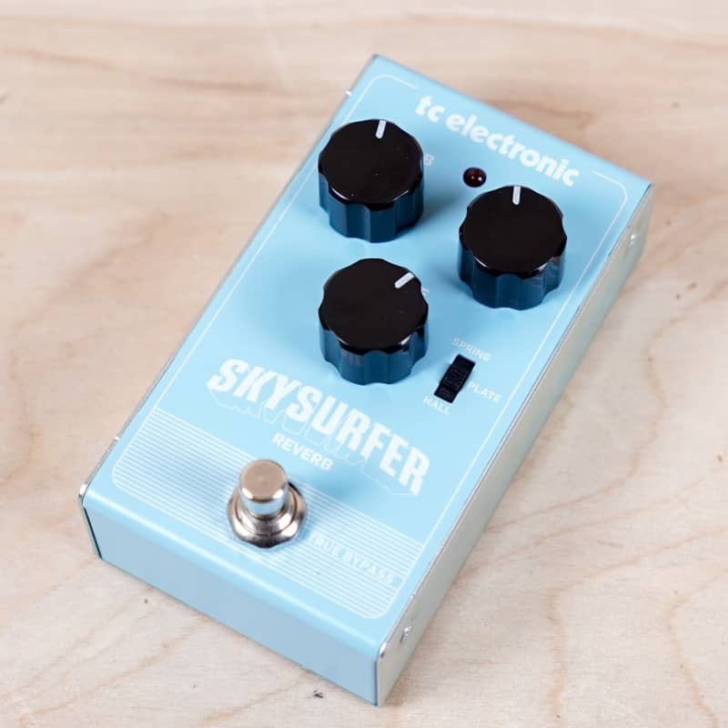 used TC Electronic Skysurfer Digital Reverb Light Blue – Effect Pedal