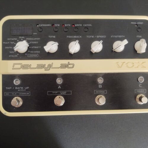 used 2010s Vox DelayLab Ultimate Delay Cream - Effect Pedal