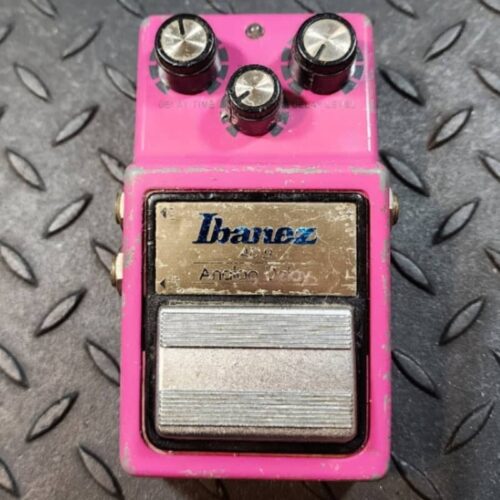 used 1980s Ibanez AD-9 Analog Delay Hot Pink - Effect Pedal