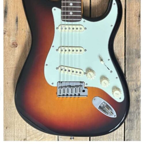 2019 - Present Fender American Ultra Stratocaster with Rosewoo... -        Stratocaster