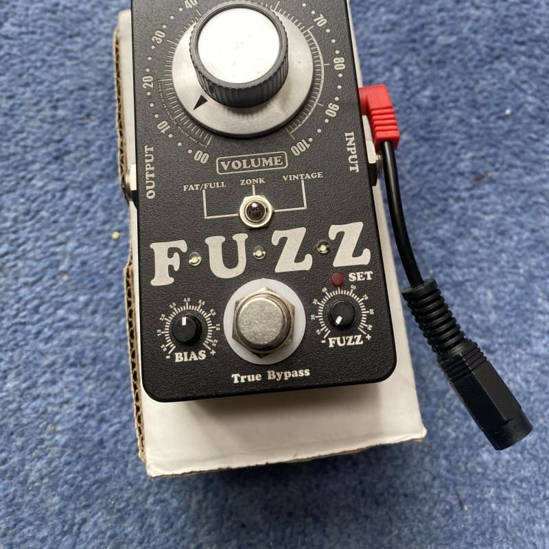 used King Tone Guitar MiniFuzz Black - Effect Pedal