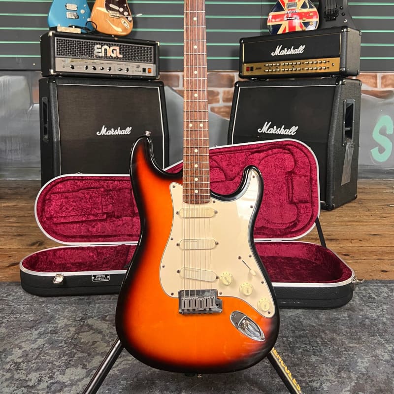 1991 Fender Strat Plus Brown Sunburst - £1550 used Guitar