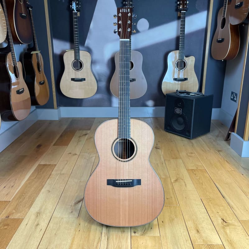 2022 Auden Julia Natural, Full Gloss - £1415.83 new Guitar