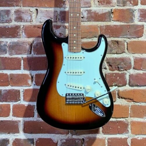 2021 Fender Vintera 60's Stratocaster Sunburst -        Stratocaster