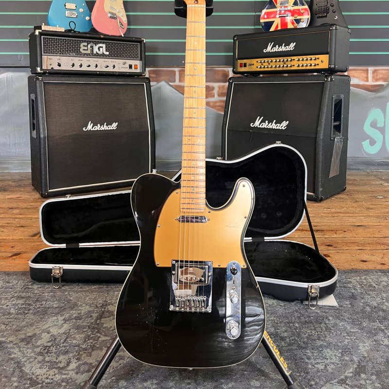 2006 Fender American Deluxe Telecaster Montego Black - £850 used Guitar