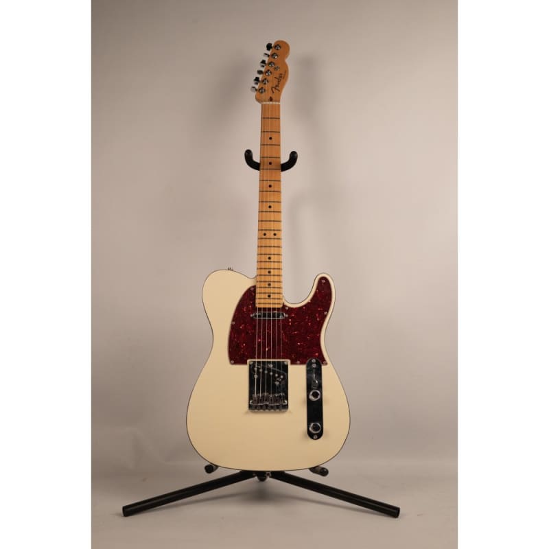 2015 Fender American Deluxe Telecaster in Olympic Pearl - £1429 used Guitar