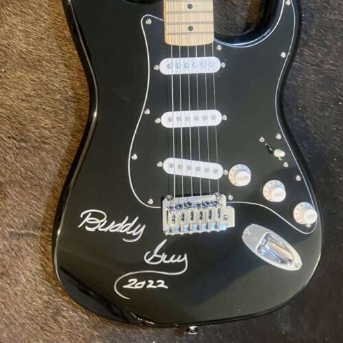 2022 Squier Squier Stratocaster Signed Buddy Guy -        Stratocaster