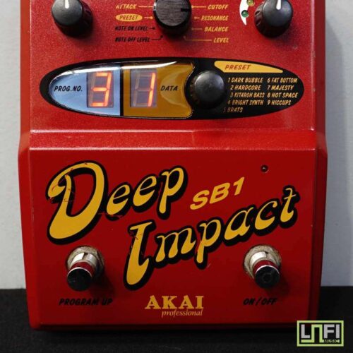 used 2000s Akai Deep Impact SB1 Red - Effect Pedal