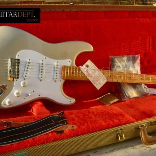 1997 Fender American 1957 Reissue Stratocaster Shoreline Gold -        Stratocaster