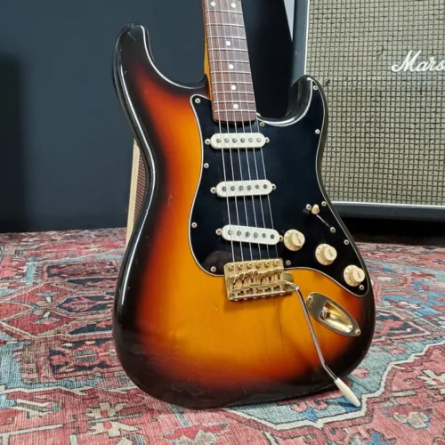 1993 Fender '62 Stratocaster Reissue MIJ ST-62G 3 Tone Sunburst -        Stratocaster