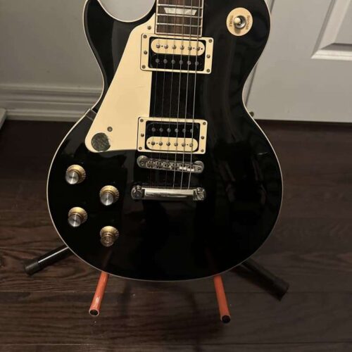 2019 - Present Gibson Les Paul Classic Left-Handed Ebony -         Les Paul