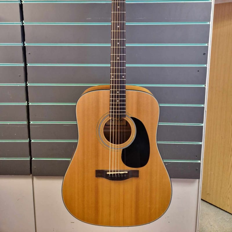 2013 Farida D-8X0P Natural Satin - £170 used Guitar