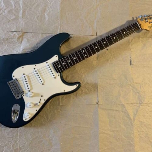 1987 - 1992 Fender American Standard Stratocaster with Rosewoo... -        Stratocaster