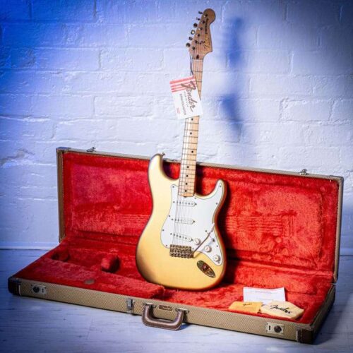 1982 Fender DAN SMITH STRATOCASTER Gold -        Stratocaster