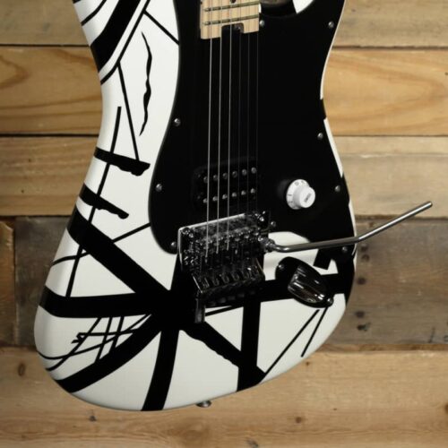 EVH Striped Series Electric Guitar Black Stripe -           Bass