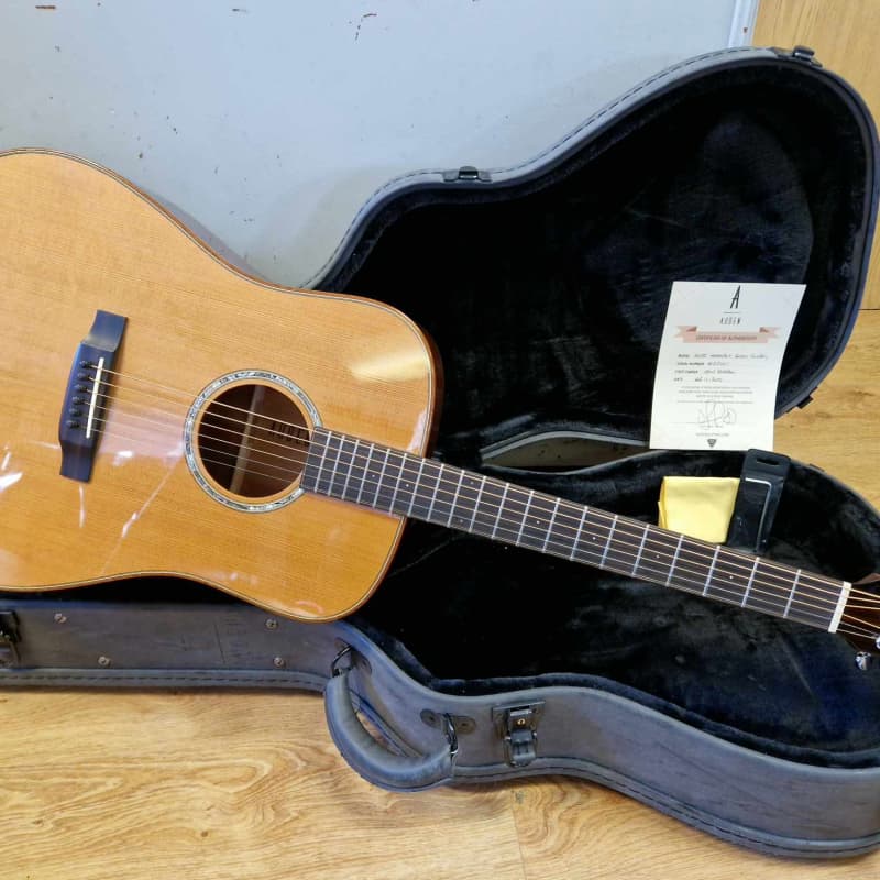 2022 Auden Artist Series Colton Natural Gloss - £1100 used Guitar