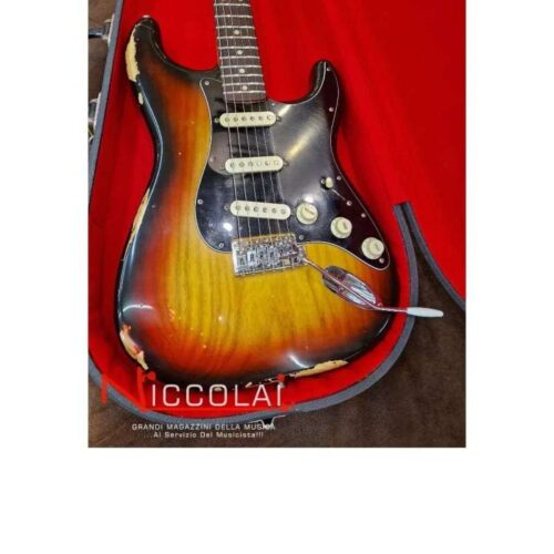 1975 Fender Stratocaster 3-Color Sunburst -        Stratocaster