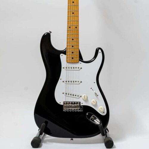 2002-2004 Fender Stratocaster ST62 Black -        Stratocaster