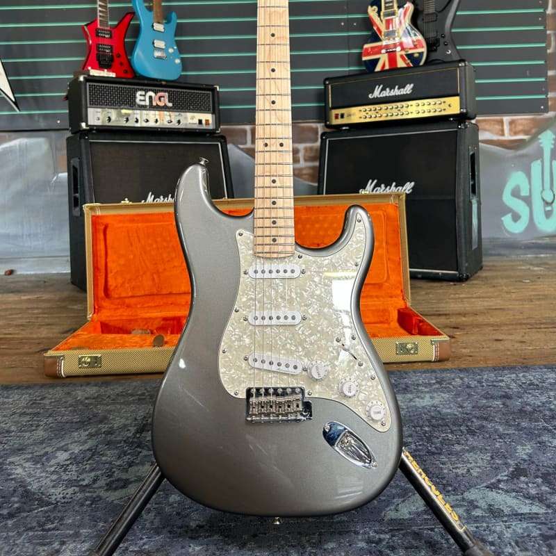 2012 Fender Eric Clapton Stratocaster Pewter –        Stratocaster