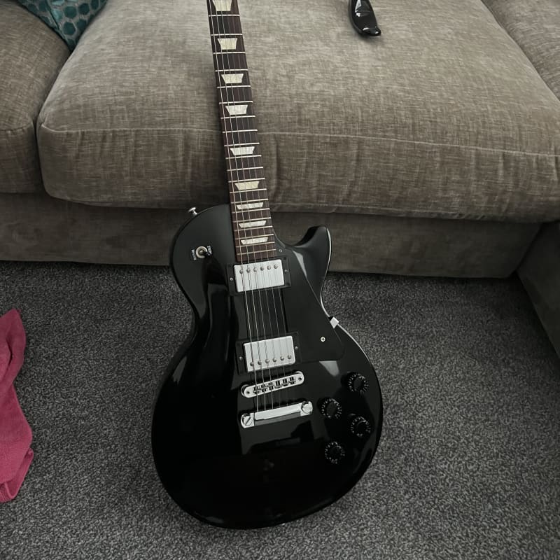 2016 Gibson Les Paul Studio Ebony - £850 used Guitar