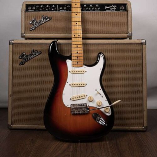 2021 Fender Mexico Jimi Hendrix Stratocaster in 3 Tone Sunburst -        Stratocaster