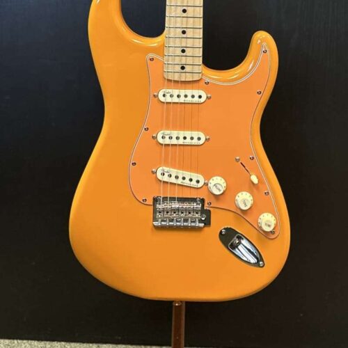 Fender Stratocaster P/C Capri Orange -        Stratocaster