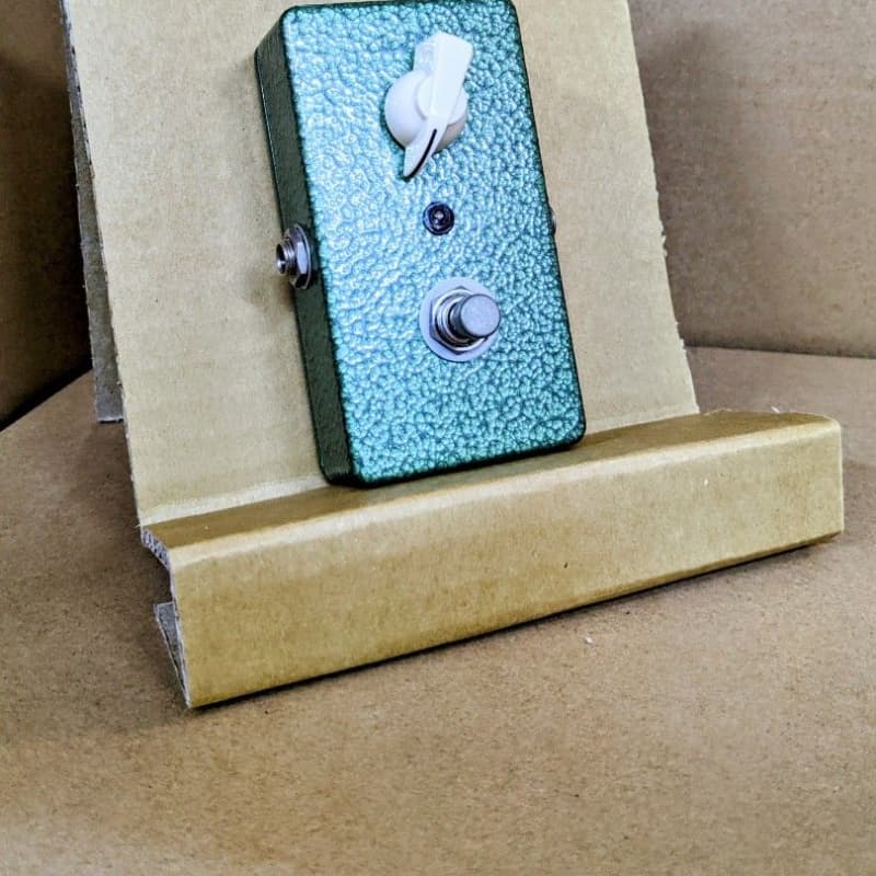 used 2020 Handmade 1963 styles one knob booster overdrive pedal Green - Effect Pedal