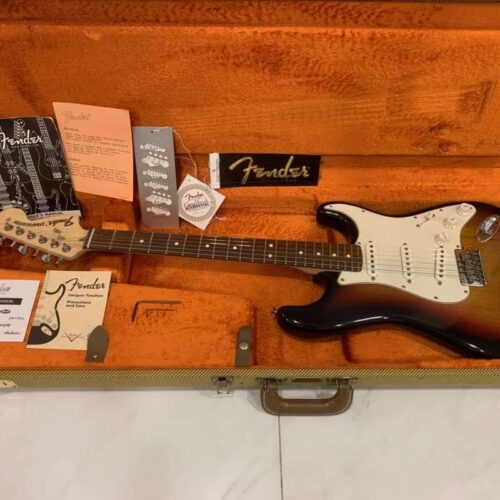 2006 - 2011 Fender Highway One Stratocaster with Rosewood Fret... -        Stratocaster