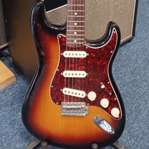 1999 - 2018 Fender Classic Series '60s Stratocaster with Rosew... -        Stratocaster