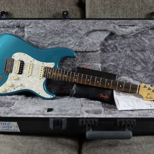 2016 - 2019 Fender American Elite Stratocaster HSS Shawbucker ... -        Stratocaster