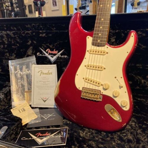 2011 Fender 1960 Stratocaster Relic Candy Apple Red Built By Y... -        Stratocaster