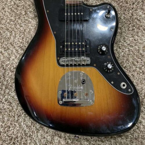 2011 - 2013 Fender Blacktop Jazzmaster HS Sunburst -        Jazzmaster