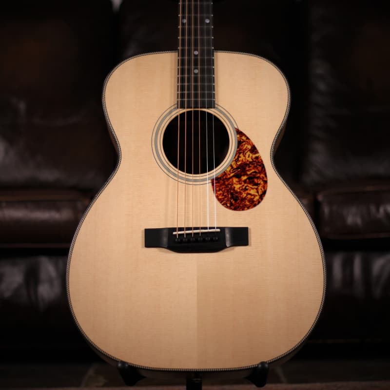 Eastman Eastman E3OME Gloss - £799 new Guitar