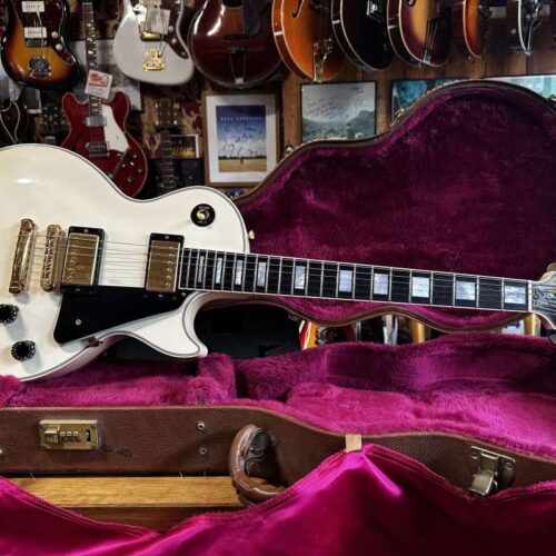 1990 - 2011 Gibson Les Paul Custom Alpine White -         Les Paul