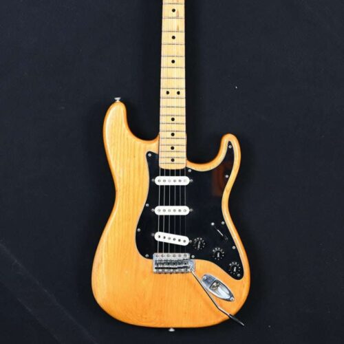 1976 Fender Stratocaster Natural -        Stratocaster