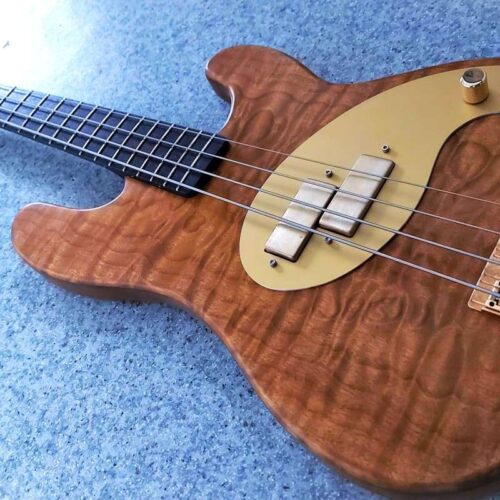 2022 RABENBERGER guitars and; basses Monsieur P. - P-style Ba... -           Bass