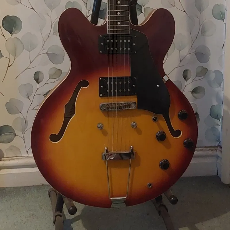 1970-80s Hondo Deluxe 935 Sunburst - £549 used Guitar