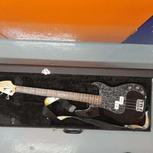 Early 1980's Fender Precision Bass Black -         Precision Bass