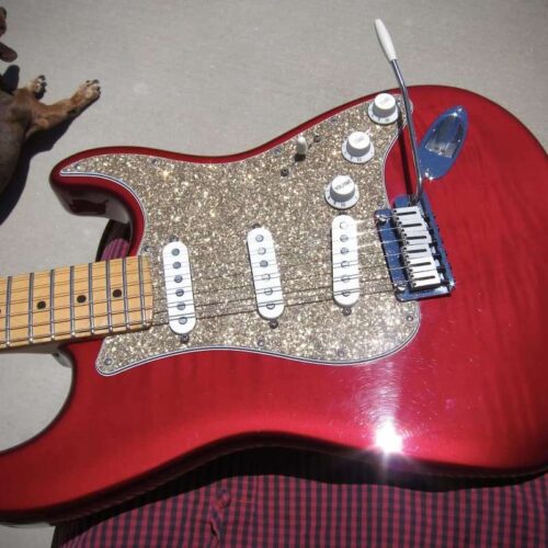 1995 Fender Stratocaster American Standard Candy Apple Burst -        Stratocaster