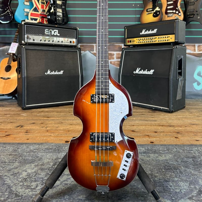 Hofner Ignition Sunburst - £285 used Guitar