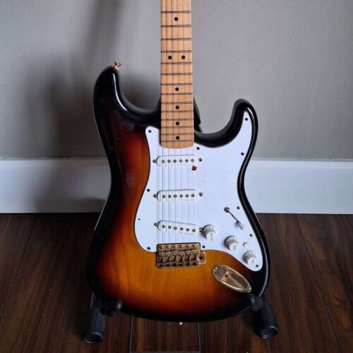 2005 - 2016 Fender Deluxe Players Stratocaster with Maple Fret... -        Stratocaster