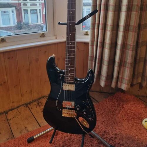 2010s Fender Stratocaster Black -        Stratocaster