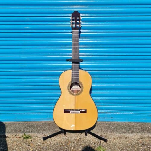 Bootsy 7SR Classical Guitar Classic - £949 new Guitar