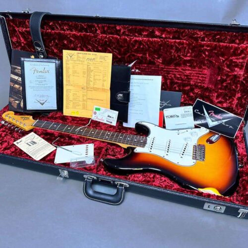 2019 Fender Stratocaster Custom Shop 1965 Relic Sunburst -       Custom Shop Stratocaster