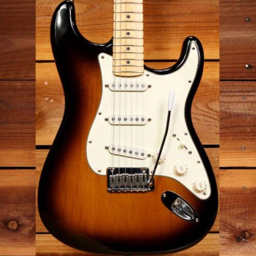 2010 - 2018 Fender American Special Stratocaster with Maple Fr... -        Stratocaster