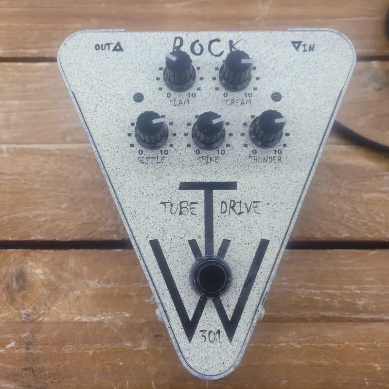 used 1999 Tube Works Tube Drive Distortion White - Effect Pedal