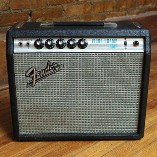 1970 - 1980 Fender Vibro Champ 6-Watt 1x8" Guitar Combo Silver... -         Vintage