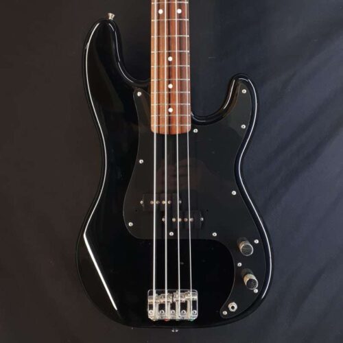 1999 Fender Precision Bass PB62 Black -         Precision Bass